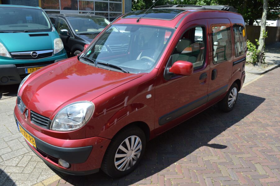 Renault Kangoo 1.6-16v | ROLSTOELAUTO | PANORAMADAK | AIRCO | Nieuw binnen! - Afbeelding 31