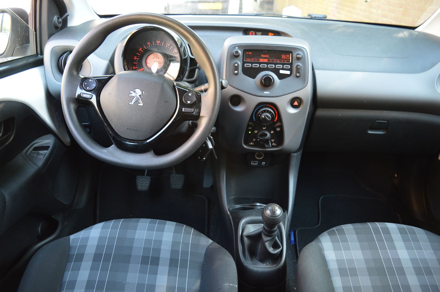 Peugeot 108 1.0 e-VTI | AIRCO | 77.000 km - Afbeelding 15